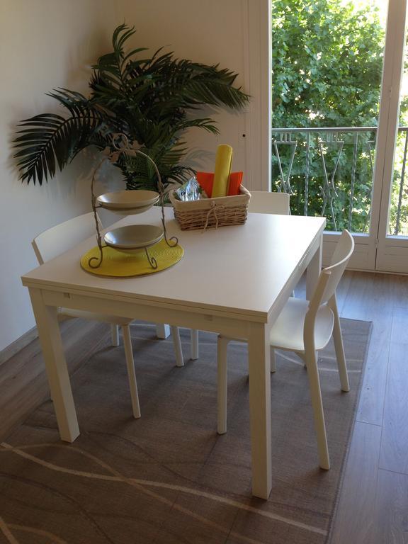 Bel Appartement De Gill Centre Ville Nice Bagian luar foto